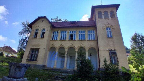 Castelul Goga de la Ciucea iese din circuitul turistic în perioada următoare