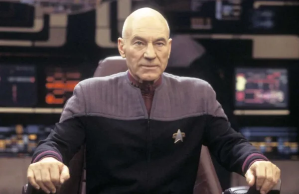 Actorul Patrick Stewart, care a interpretat rolul căpitanului Jean-Luc Picard în serialul Star Trek, a murit la vârsta de 86 de ani